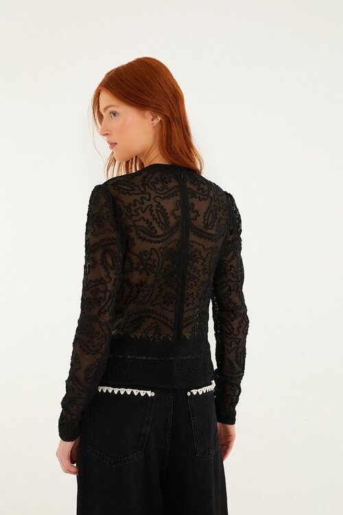 Farm Rio Zwart Turtleneck embroidery shirt