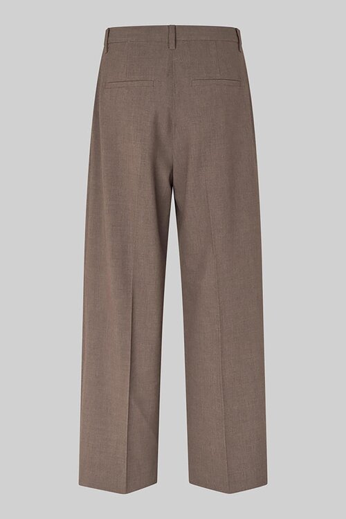 Second Female Bruine Dakota Trousers