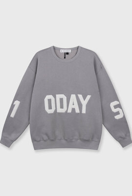 10Days Light Graphite statement sweater logo