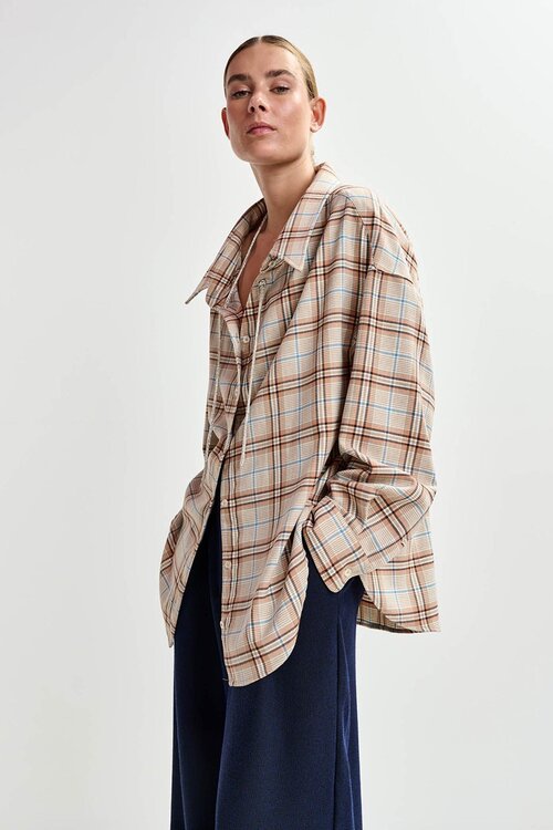 Essentiel Antwerp Creme Blouse