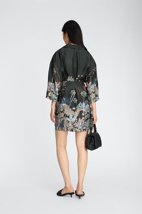 Munthe Zwarte Ratana Jas