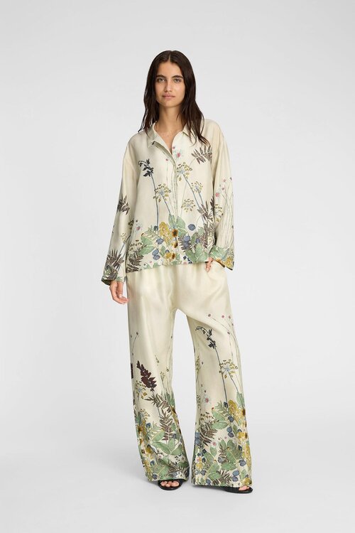 Munthe Creme Embroidery Faiza Blouse