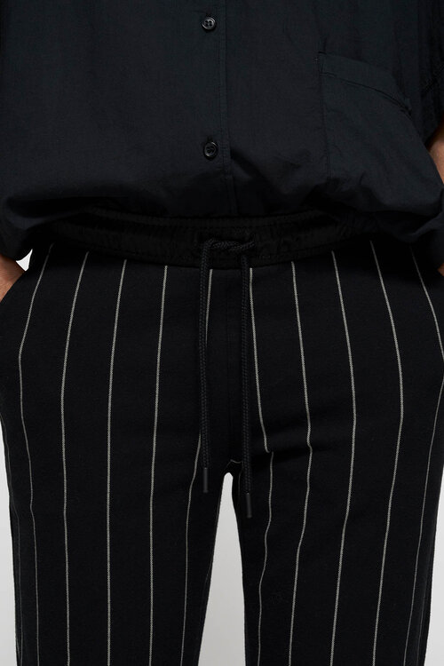 10Days Black long cropped jogger pinstripe