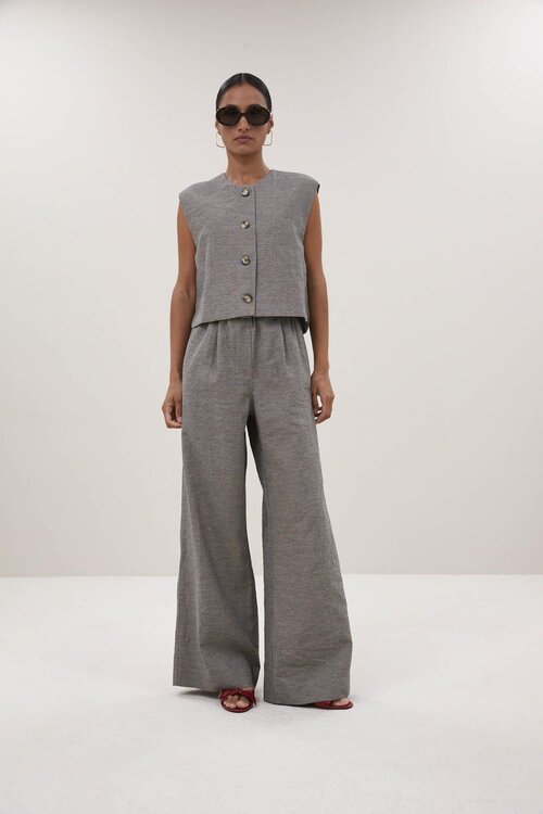 By Bar Taupe Nori Melange Gilet