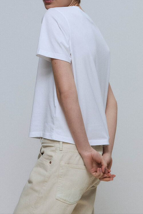 Neeve Wit Ronde Hals Shirt