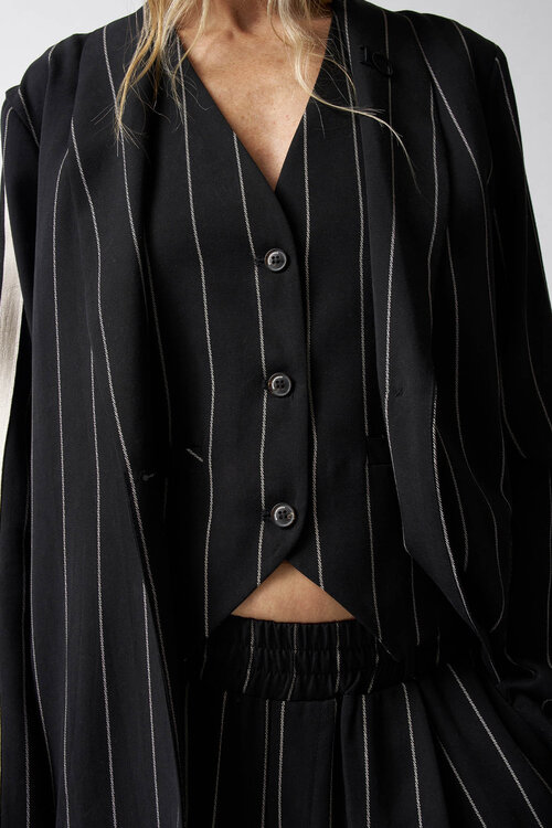 10Days Black gilet pinstripe