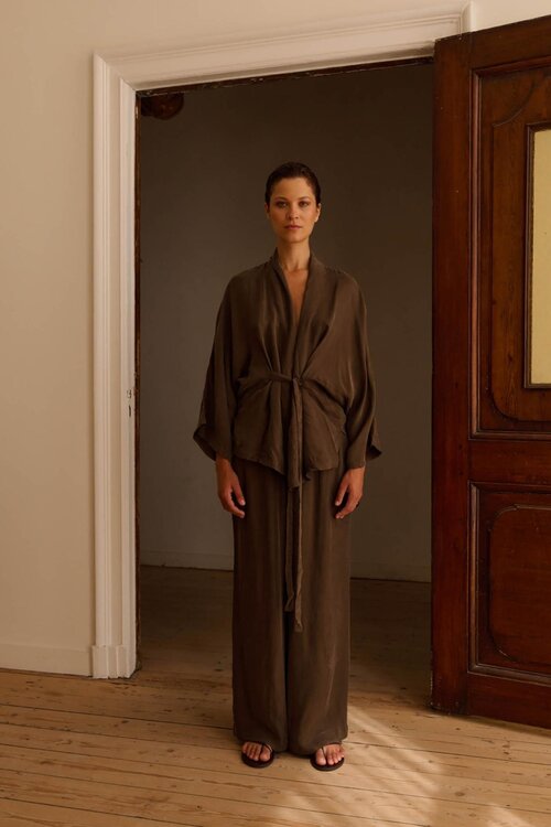 Club L'avenir Donkerbruine Blouse