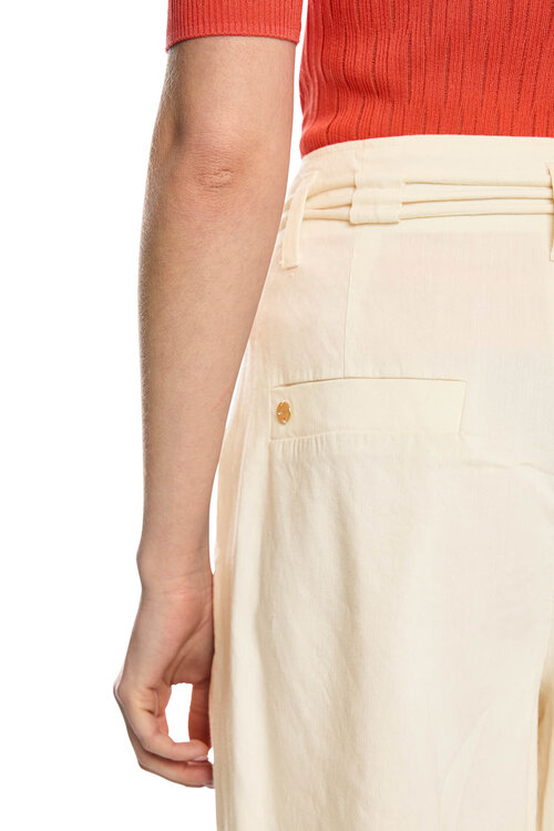 Marc Cain Ecru short