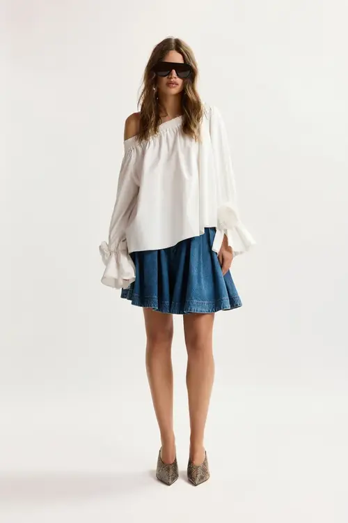 Essentiel Antwerp Witte strapless top met rozet