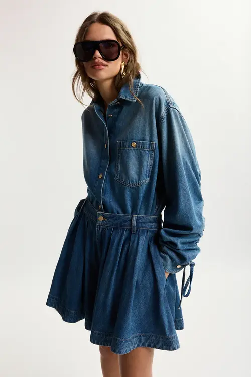 Essentiel Antwerp Blauwe geplisseerde jeansshort
