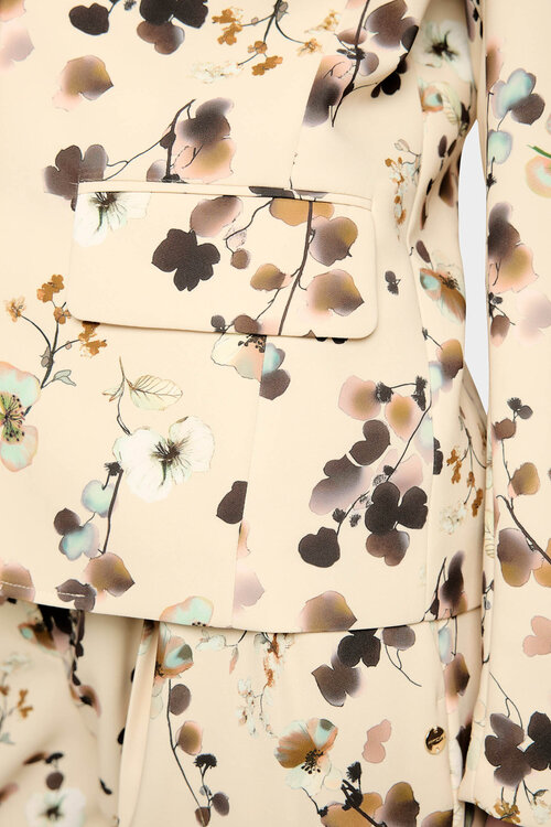 Marc Cain Off White Blazer met bloemenprint