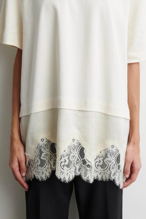 Second Female Vaccara Shirt off white