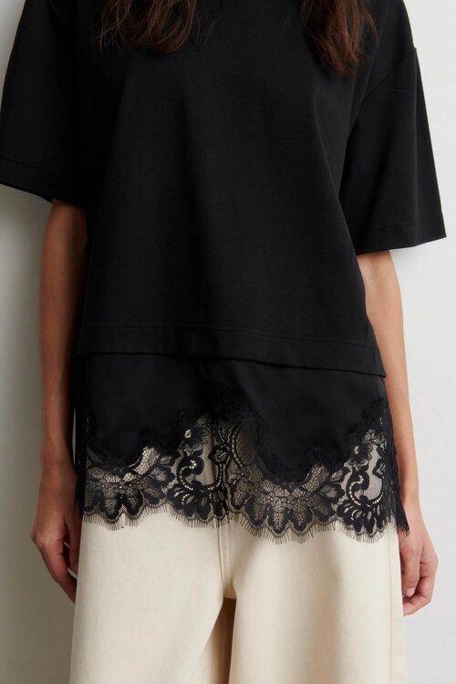 Second Female Vaccara Shirt black