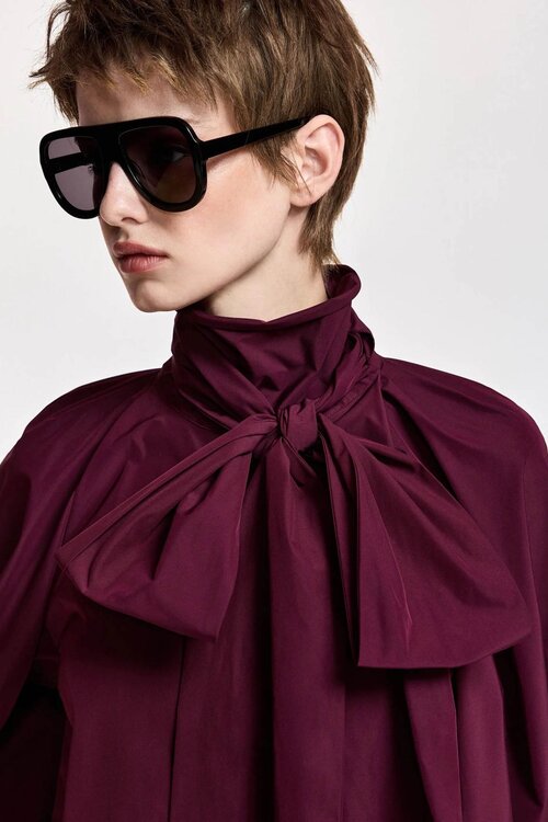 Essentiel Antwerp Blouse met strikkraag Bordo
