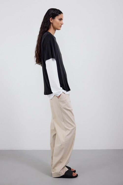 Neeve Zwart Lyocell Shirt
