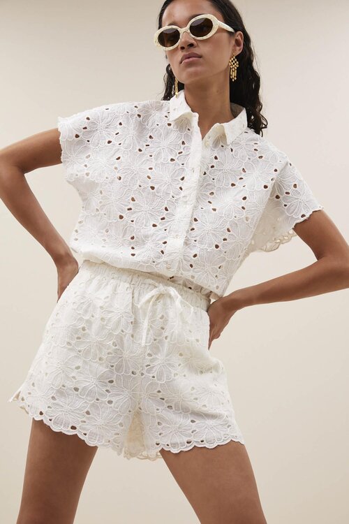 By Bar Off White Karly Flower Blouse