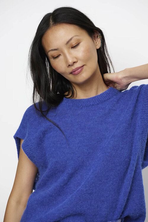 Dante 6 Blauwe Enoha open back sweater