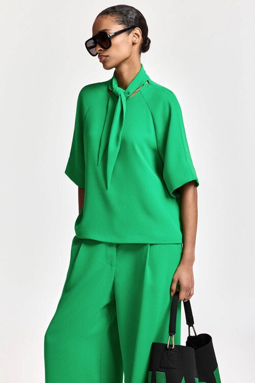 Essentiel Antwerp Blouse met strikkraag Groen