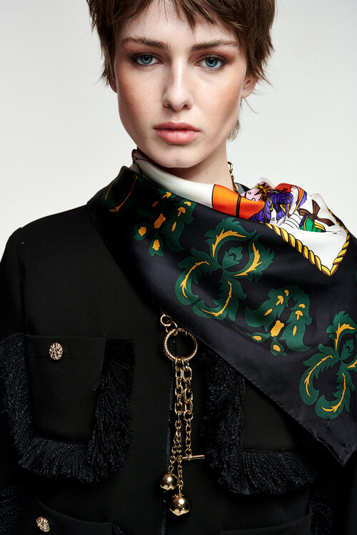 Essentiel Antwerp Sjaal print Black