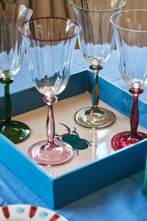 Anna & Nina Toast & Tales Wine Glass set 4