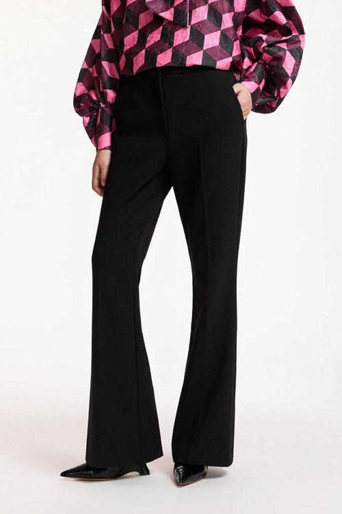 Essentiel Antwerp Pantalon flare pijp Black