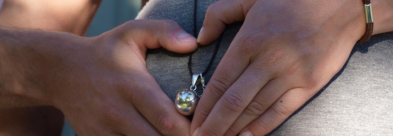 Waarom een zwangerschapsketting dragen? 