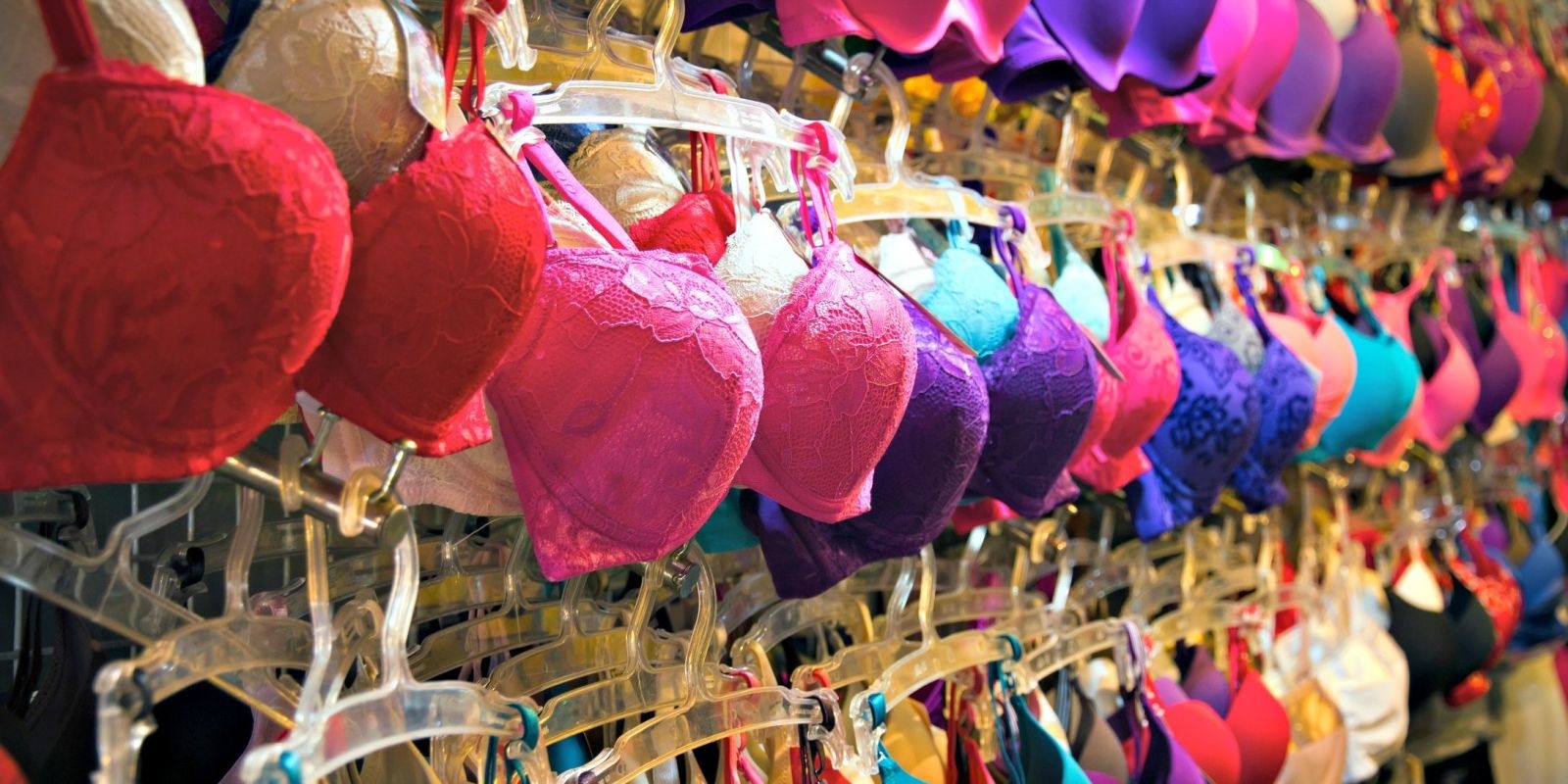 Welke kleur voedingsbh's passen onder welke kleding?