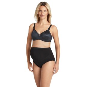 Zwangerschapsslips over de buik