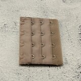 Op en Top Beha Verlenger 4 Haaks Donker Bruin (per stuk) Op en Top Beha Verlenger 4 Haaks Donker Bruin (per stuk)