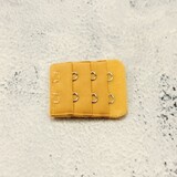 Op en Top Beha Verlenger 2 Haaks Oker Geel (per stuk) Op en Top Beha Verlenger 2 Haaks Oker Geel (per stuk)