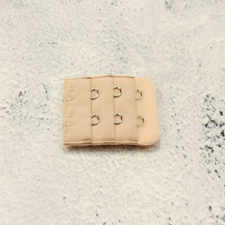 Op en Top BH Verlengstuk / Verlenger 2 Haaks Naturel (per stuk) Op en Top BH Verlengstuk / Verlenger 2 Haaks Naturel (per stuk)