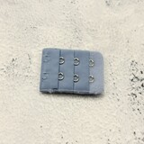 Op en Top Beha Verlenger 2 Haaks BlauwGrijs (per stuk) Op en Top Beha Verlenger 2 Haaks BlauwGrijs (per stuk)