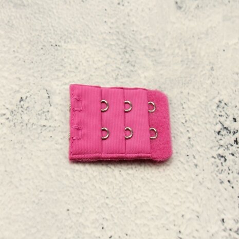 Op en Top BH Verlengstuk / Verlenger 2 Haaks Donker roze (per stuk) Op en Top BH Verlengstuk / Verlenger 2 Haaks Donker roze (per stuk)