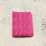 Op en Top Beha Verlenger 3 Haaks Donker Roze (per stuk) Op en Top Beha Verlenger 3 Haaks Donker Roze (per stuk)