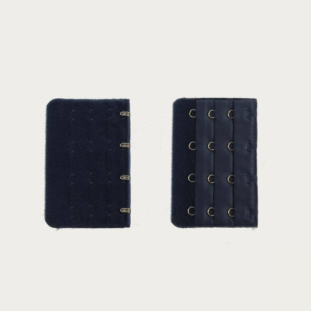 Op en Top Beha Verlengstuk / Verlenger 4 Haaks Donker Blauw (per stuk) Op en Top Beha Verlengstuk / Verlenger 4 Haaks Donker Blauw (per stuk)