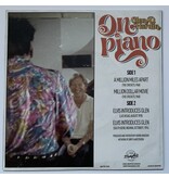 On Piano Glen D. Hardin - Softcover Book With Clear Vinyl Single