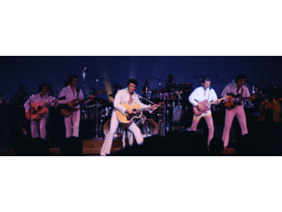 EPiC : Elvis Presley In Concert Original Motion Picture On 4K Ultra HD - Import