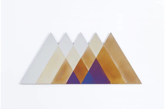 Lex Pott and David Derksen Large Transience Mirror Triangle