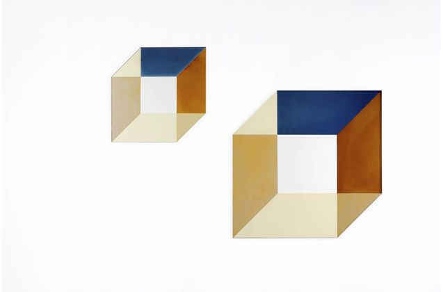 Lex Pott and David Derksen Cubic Transience Mirror