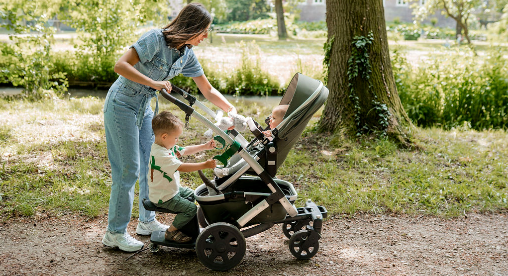 Header-Kid-Sit-EVE-kids