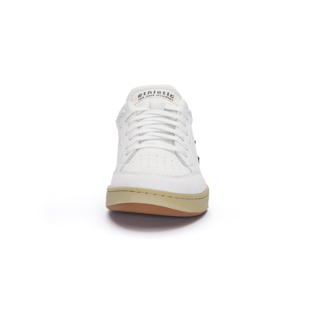 Ethletic Jesse Lo Cut Classic Chalk White | Accent Donkey Grey