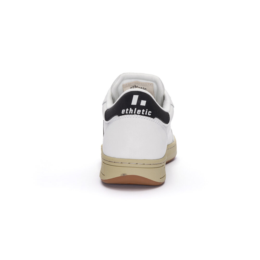 Ethletic Jesse Lo Cut Classic Chalk White | Accent Donkey Grey