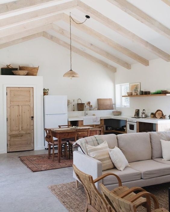 A home decor filled with Mediterranean, Scandi-Boho vibes - spotted at