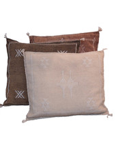 Petite Lily Interiors Moroccan Silk Cushion cover - Offwhite Oblong