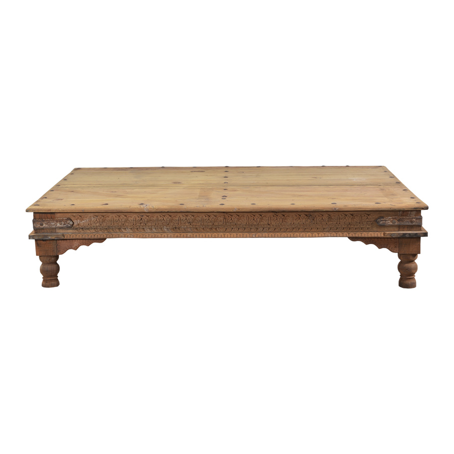 Petite Lily Interiors Table basse indienne en bois - 183x117x40cm - piece unique