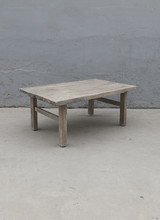 Maisons Origines Table basse vintage / bois brut - 101X63X42cm - noyer brut