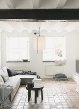 Scandinavian decor with gray bedding - Seen on Pinterest - Copy - Copy - Copy - Copy