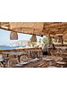 Splendide ambiance Bohème Chic du bar-restaurant Scorpios à Mykonos