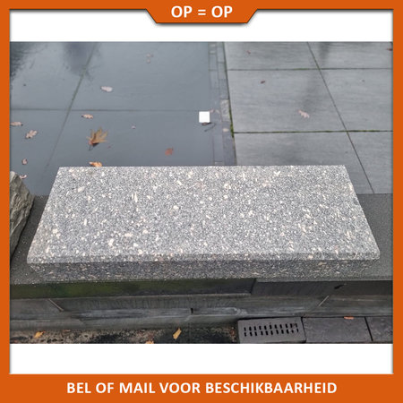 Natuursteenvoordelig Traptrede graniet met schuine neus 100x35x15 cm