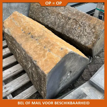 Natuursteenvoordelig Basalt Waterornament | Pilaar met boring